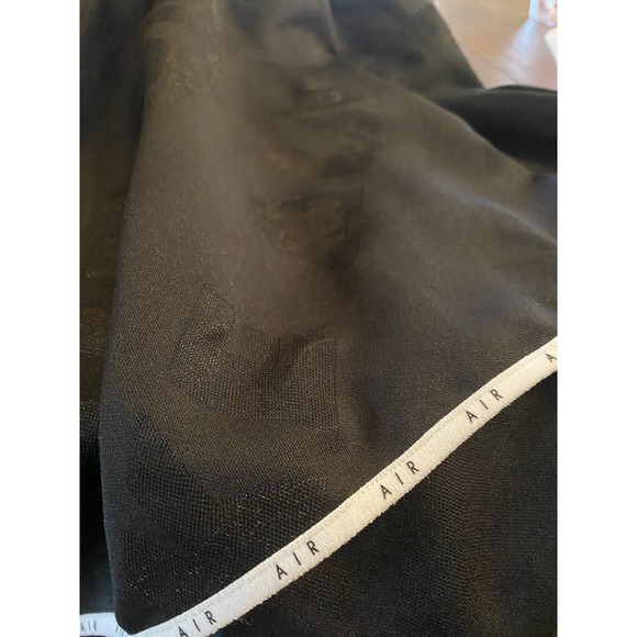 New Nike Dri-fit Women’s Functional Long Sleeve Crop Run Top Midlayer CJ1882-010 - Picture 10 of 11